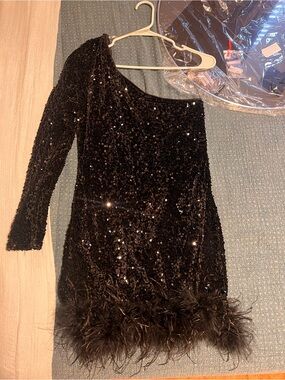 Fashion Nova Black Sequin One-Shoulder Feather Hem Dress